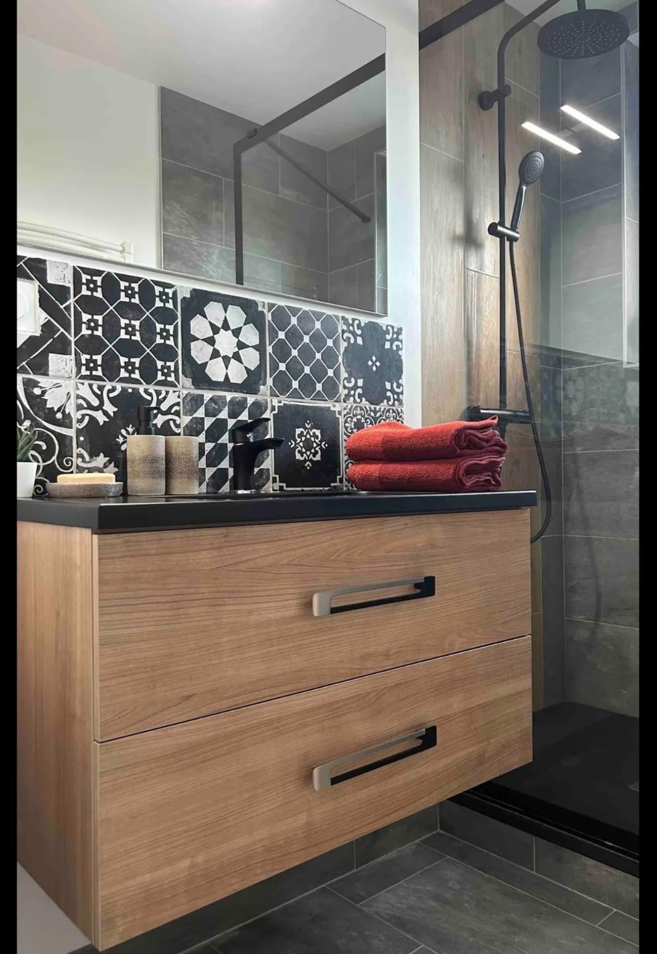 Superbe Appartement Refait A Neuf Morlaix Luaran gambar